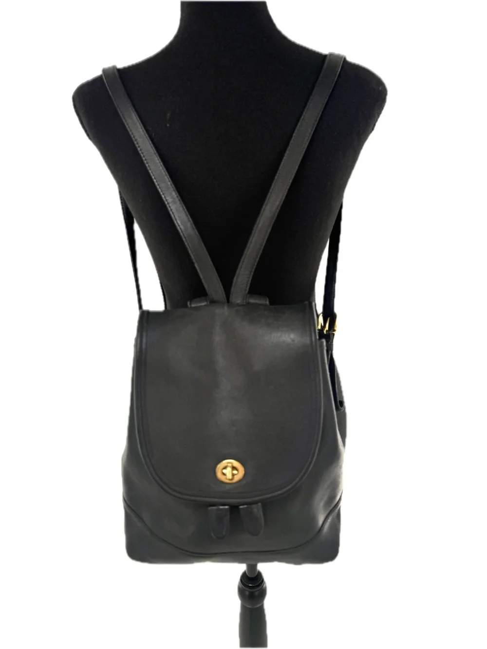 Coach Black Leather Daypack Backpack Purse Vintage Style 9791 Back Zipper Pocket